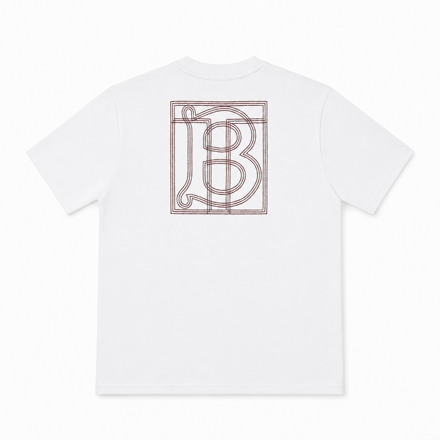 Burberry bordado blanco — vista trasera