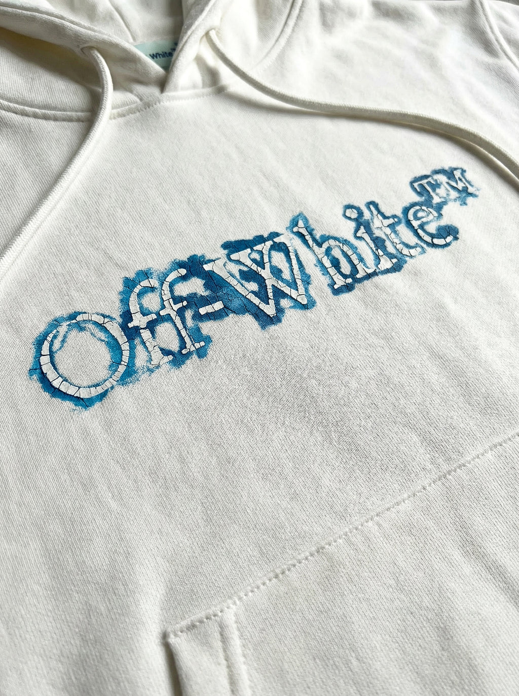set Off-White Ice Arrow Signature Ensemble white